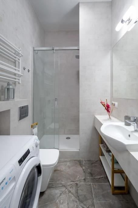 Charming Apartment In Calm And Central Area Krasków Εξωτερικό φωτογραφία